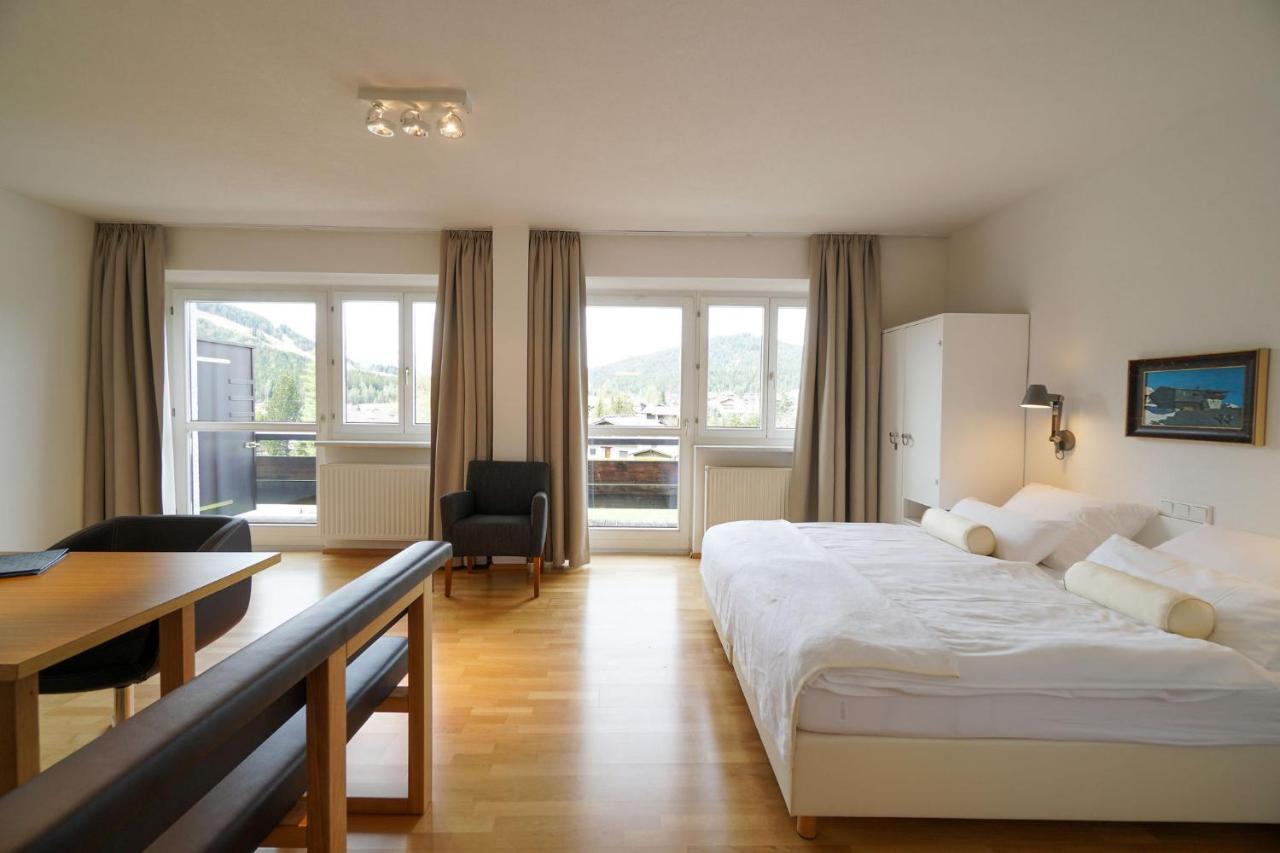 Hotel Berghof Зеефелд в Тирол Екстериор снимка