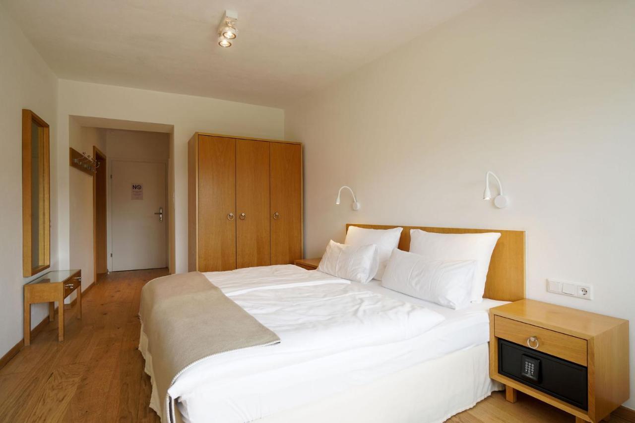 Hotel Berghof Зеефелд в Тирол Екстериор снимка