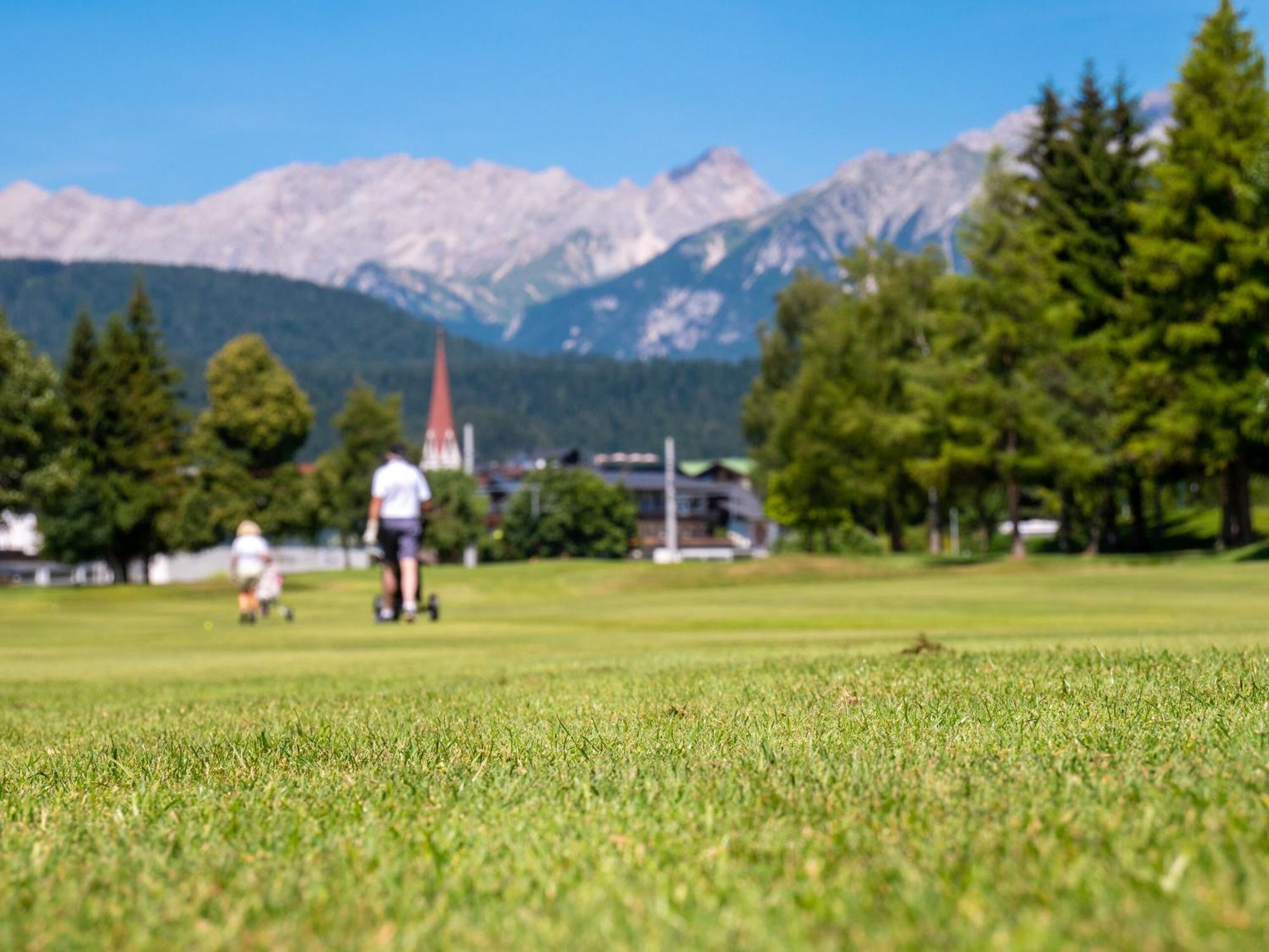 Hotel Berghof Зеефелд в Тирол Екстериор снимка